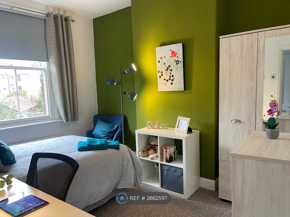 Property photo 3 of 6