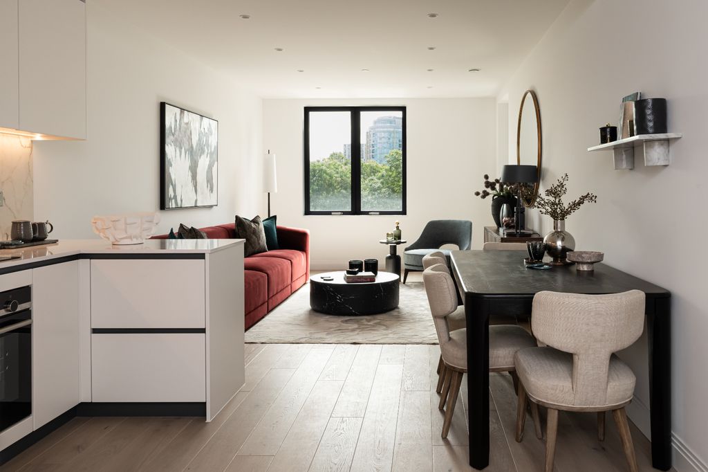 Property photo 1 of 18 Waterfront-Vr-01.Jpg