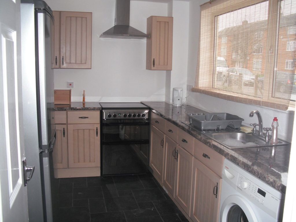 Property photo 3 of 7 Picture No. 06