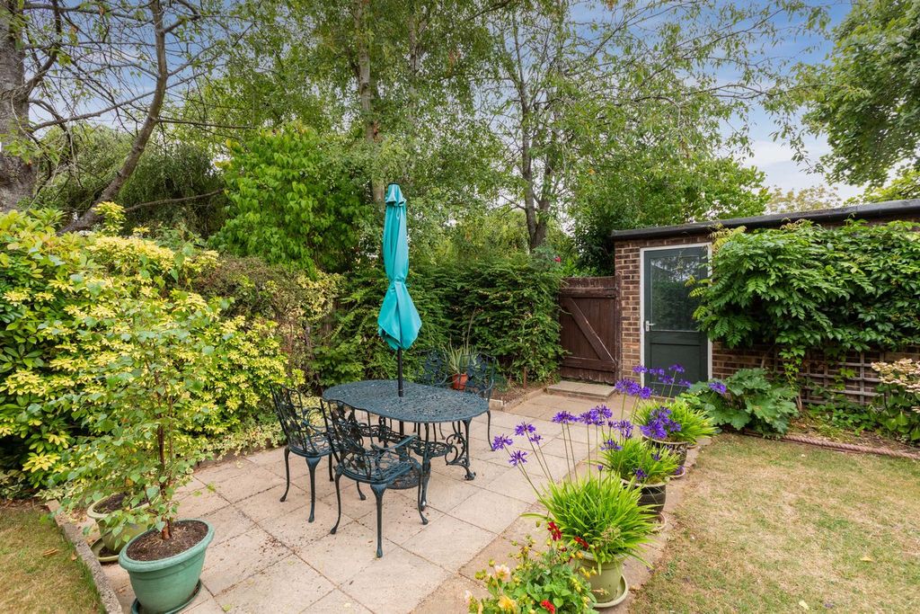 Property photo 3 of 14