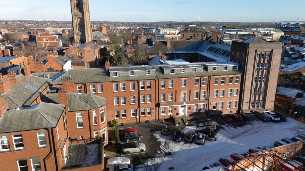 Property photo 1 of 28 Whole Building