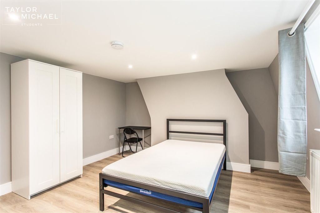 Additional image 26 of 6 bed maisonette to rentPreston Street, Brighton BN1