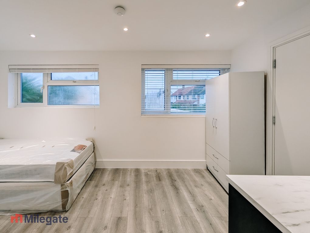 Property photo 2 of 6 Photo 2