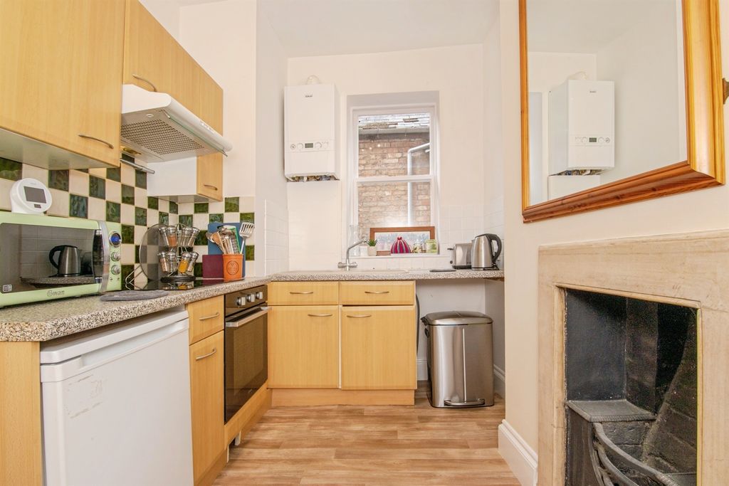 Additional image 7 of 1 bed flat for saleBelle Vue Terrace, Malvern WR14