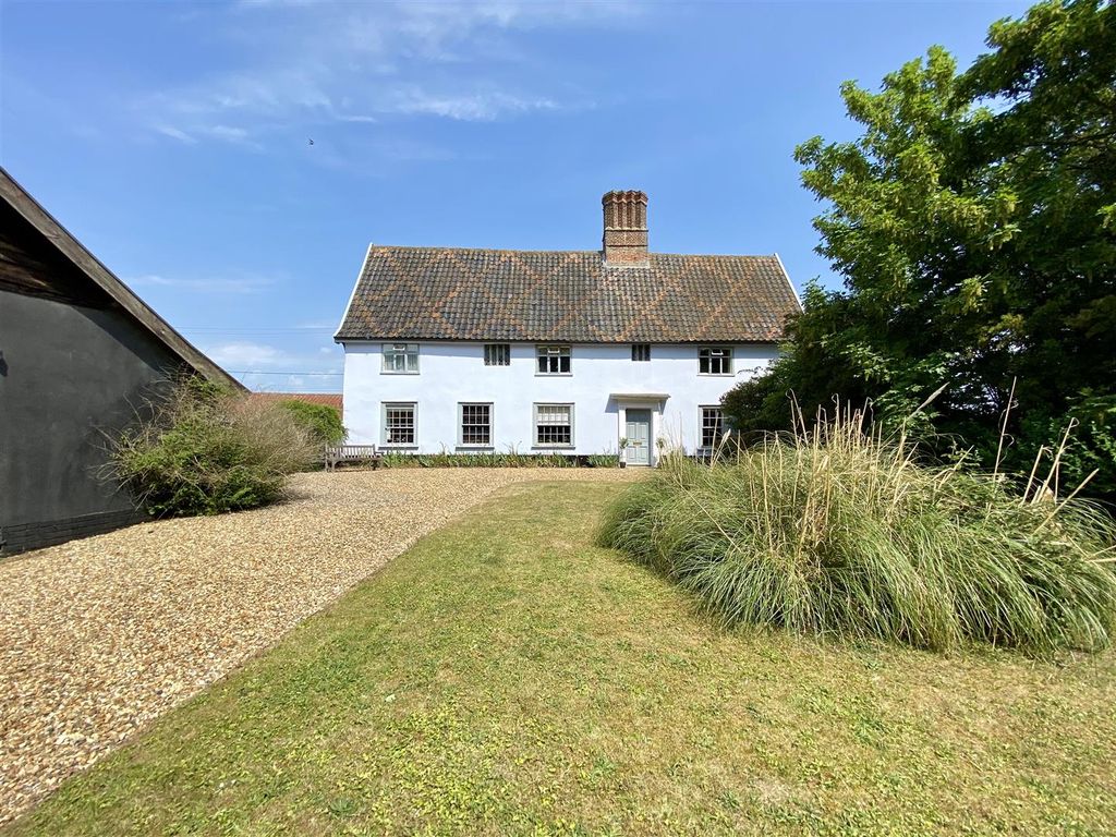 Property photo 2 of 49