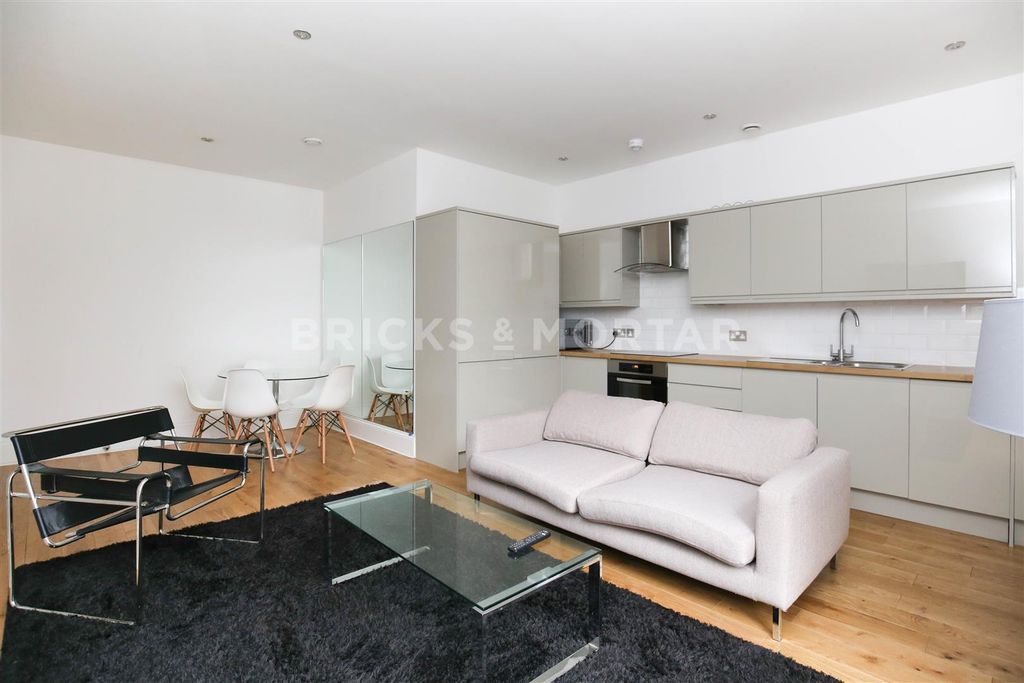 Property photo 2 of 13 Aivq1Mimtlorhcmd7Vsauzis_5Y.Jpg