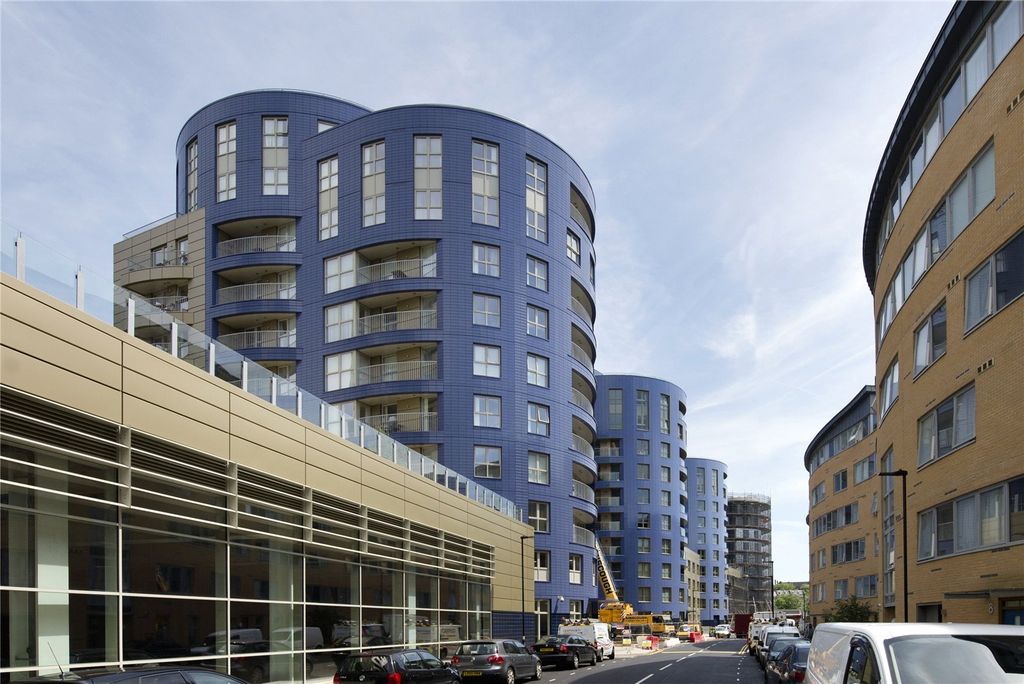 Property photo 1 of 1