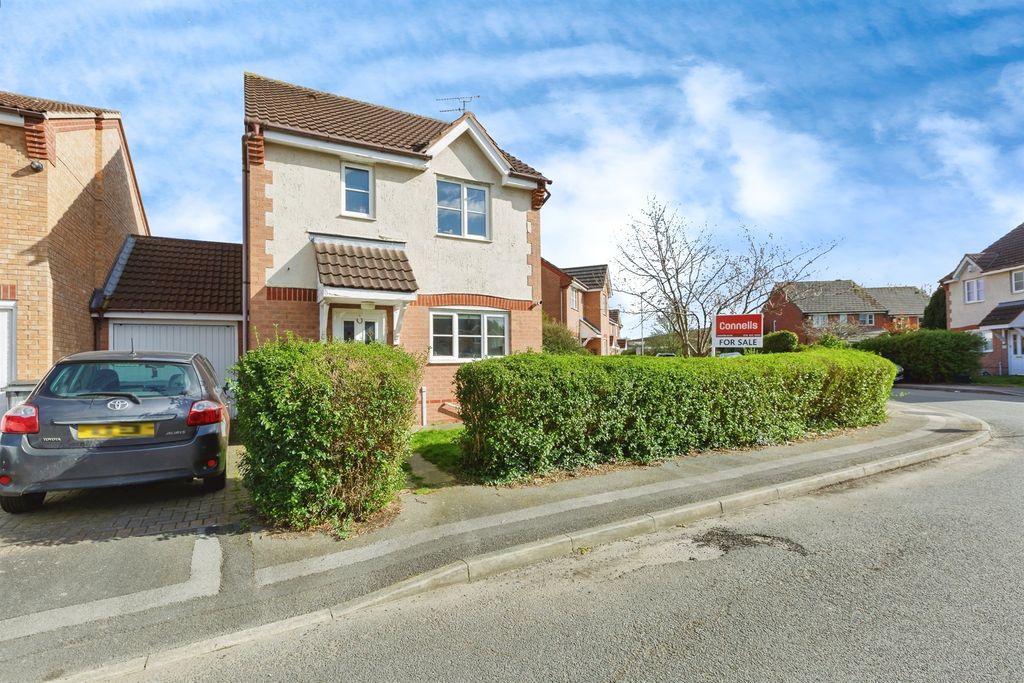 Property photo 1 of 17