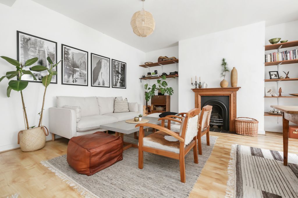 Property photo 3 of 17 Picture No. 21