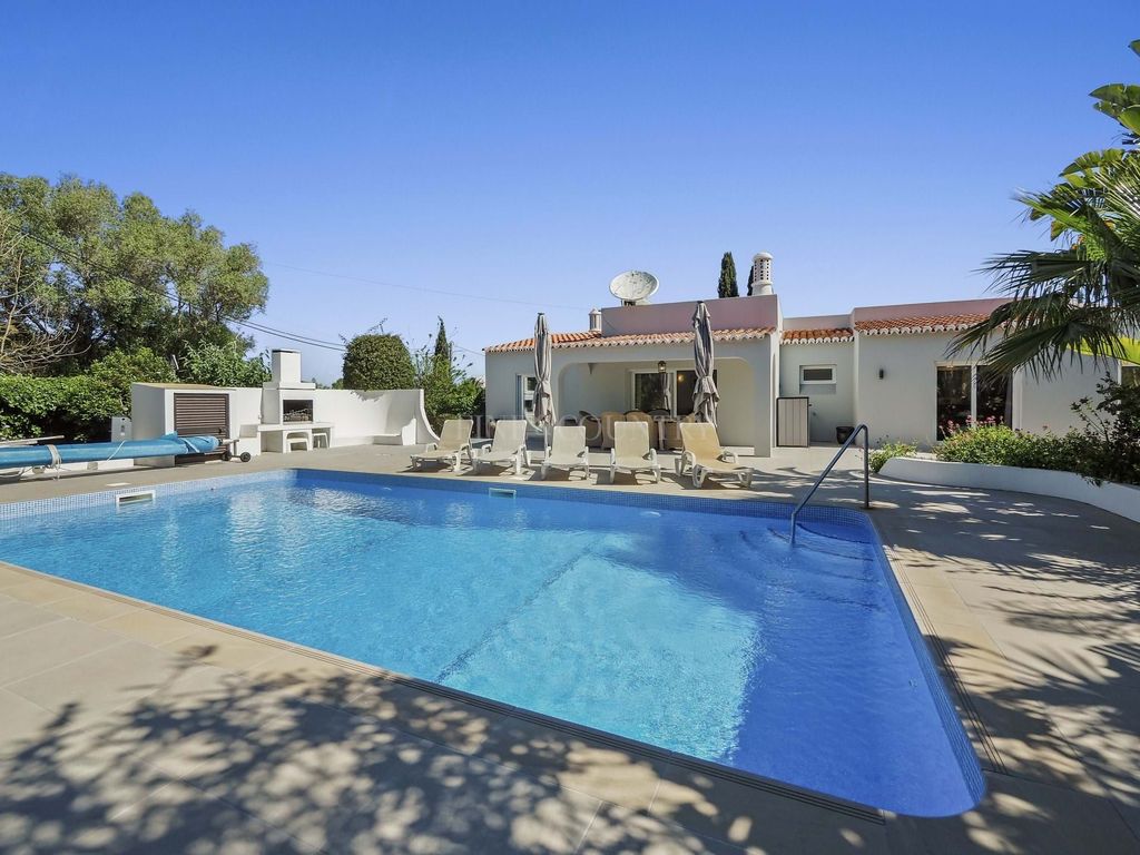 Property photo 1 of 30