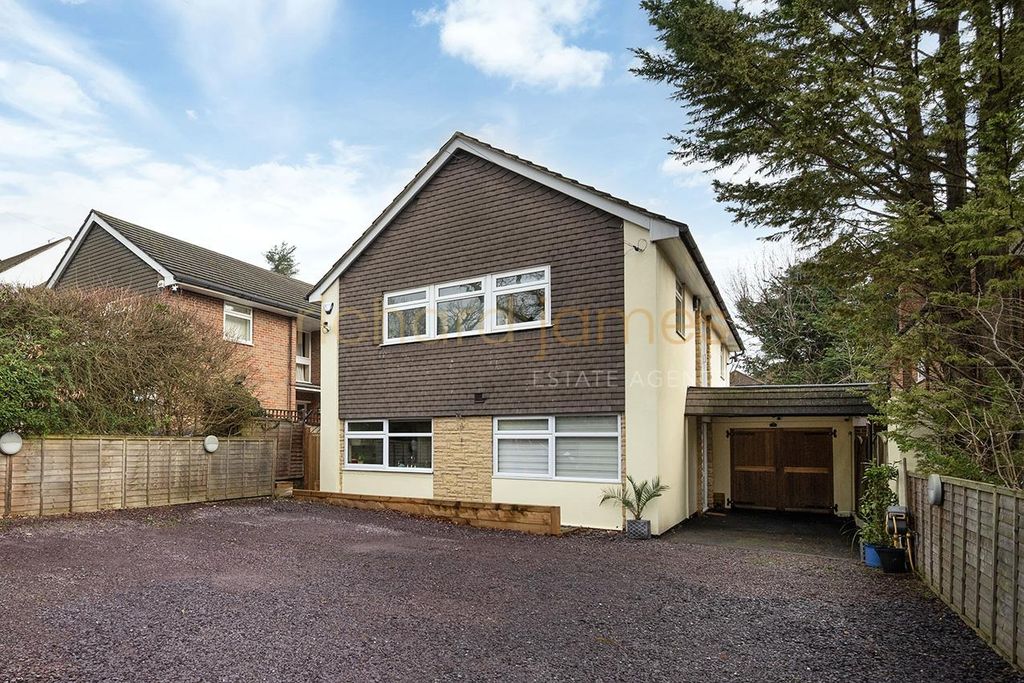 Property photo 1 of 28 W02.Jpg