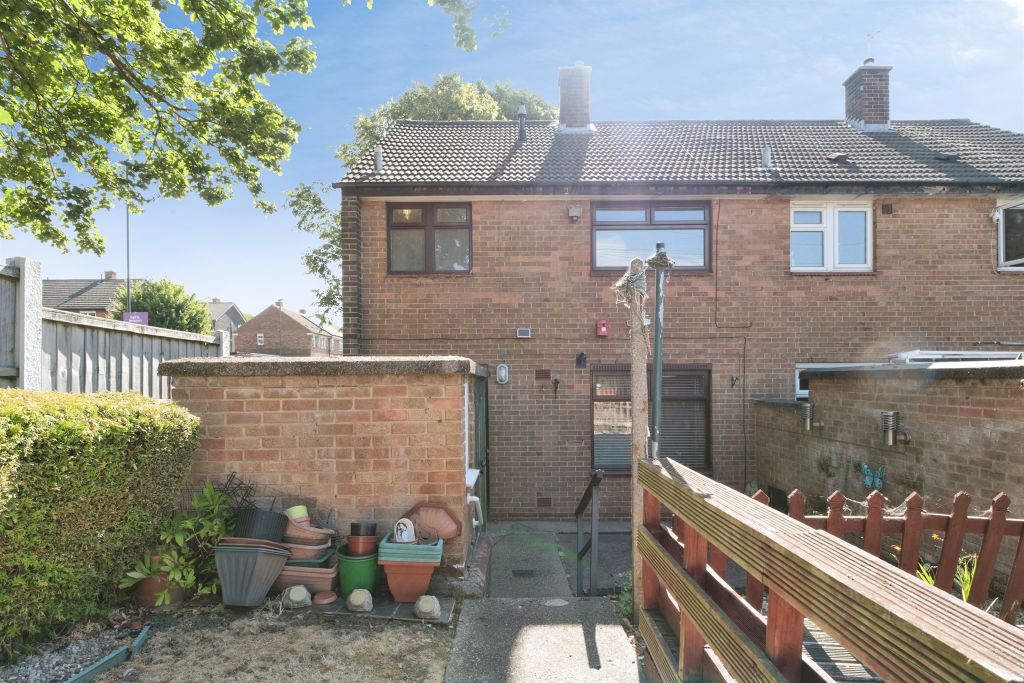 Property photo 2 of 20