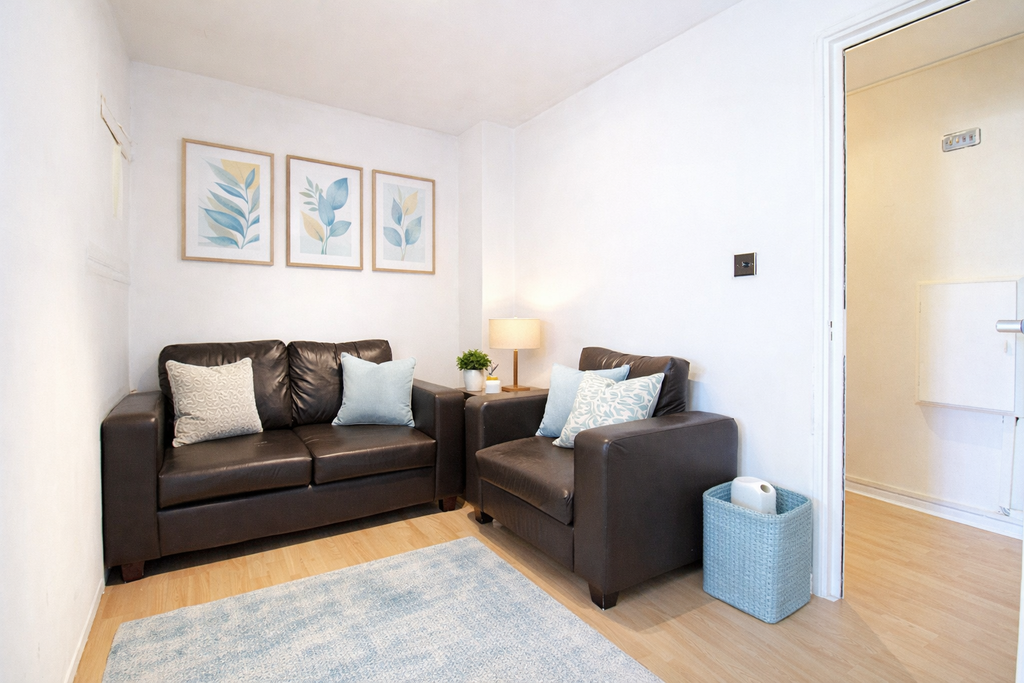 Property photo 3 of 5