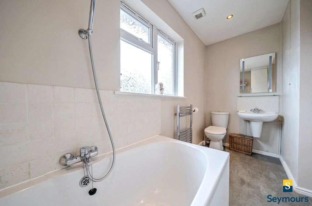 Additional image 14 of 3 bed semi-detached house for saleGuildford, Surrey GU1