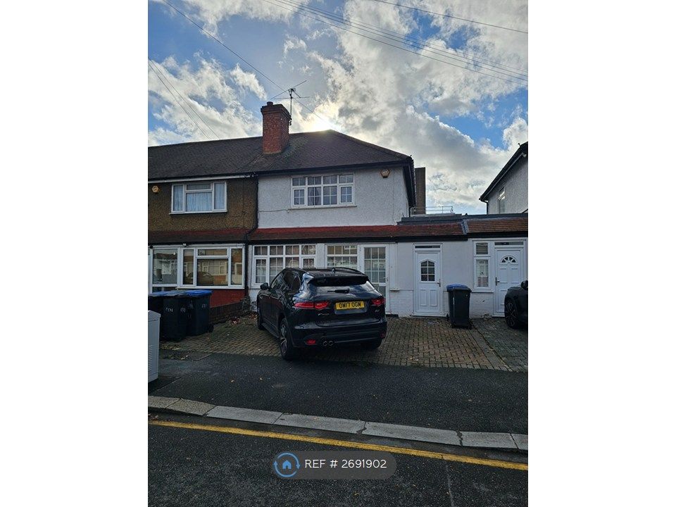 Property photo 2 of 11