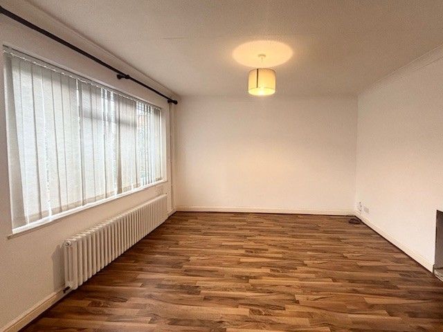 Property photo 3 of 10 Image