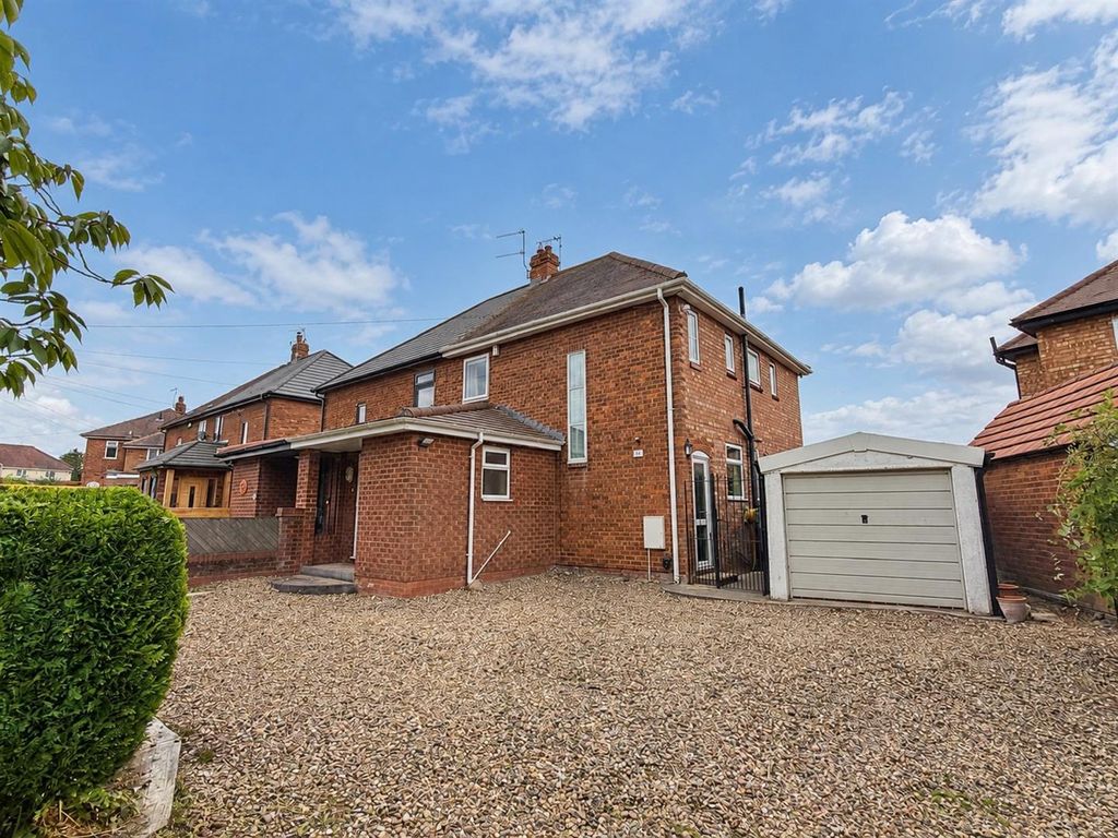 Property photo 1 of 10 49 Dene Road - Main