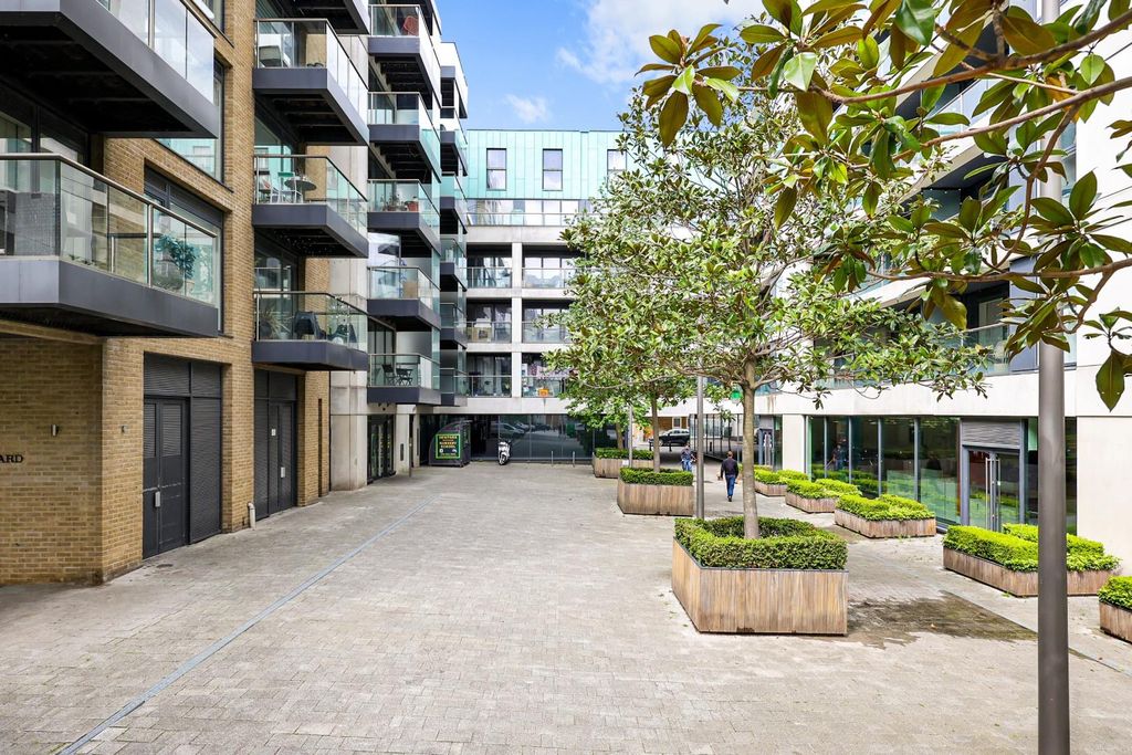 Property photo 1 of 13 4.Jpg