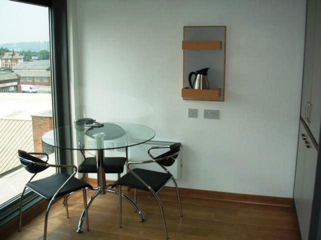 Property photo 2 of 6