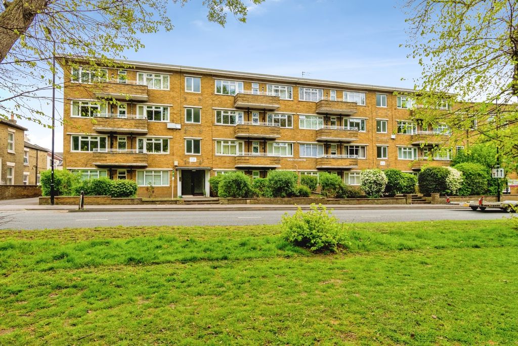 Property photo 2 of 18 Pbox-Img.Jpg