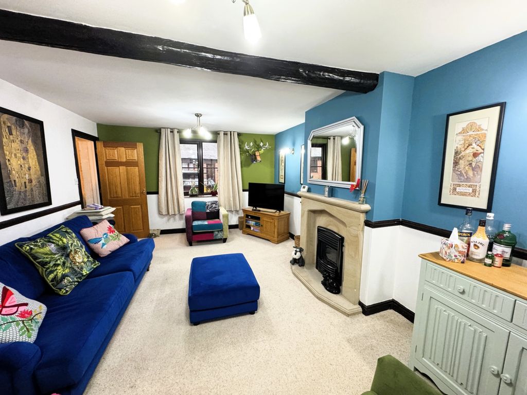 Property photo 3 of 20 Photo 4