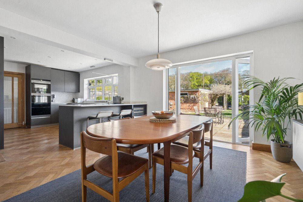 Property photo 2 of 15 Picture No. 13