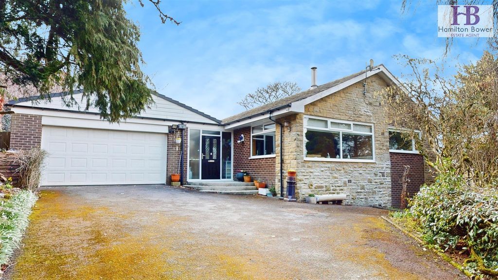 Property photo 1 of 29 F03B4c17-Shibden-Head-Lane-03212025_153351.Jpg