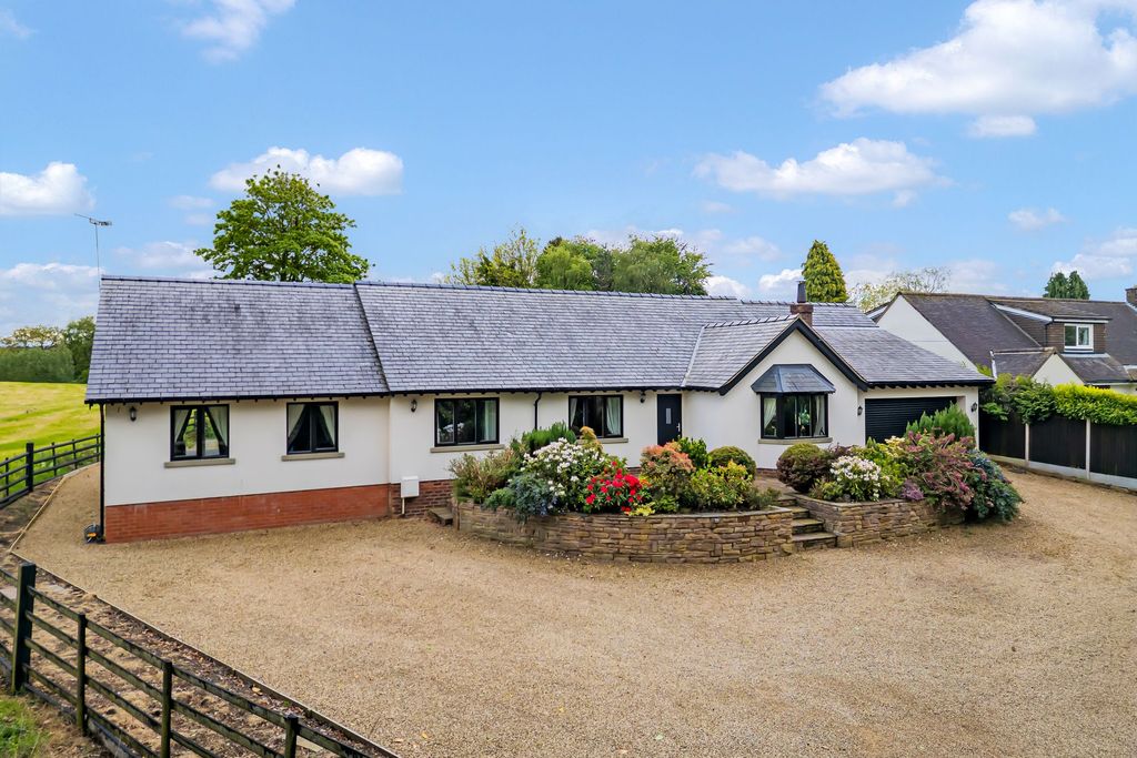 Property photo 1 of 81