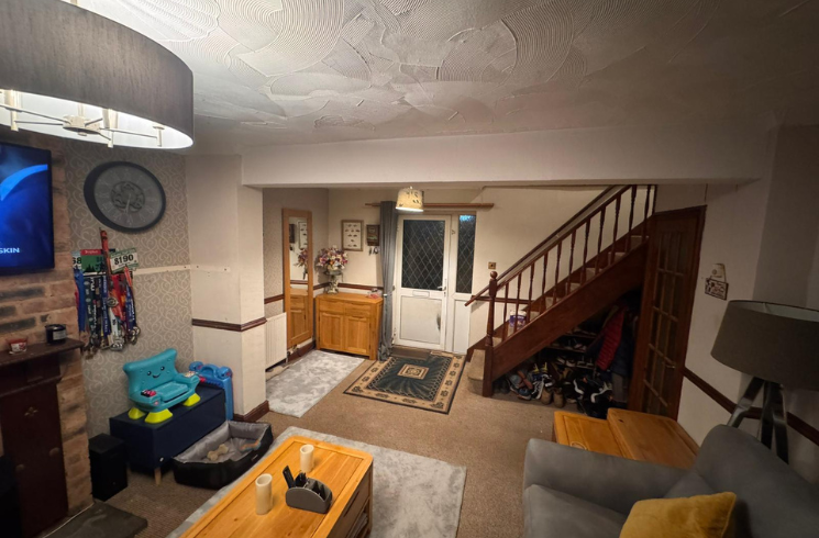 Property photo 3 of 9