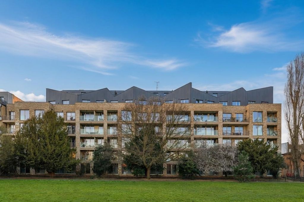 Property photo 1 of 13 External.Jpg