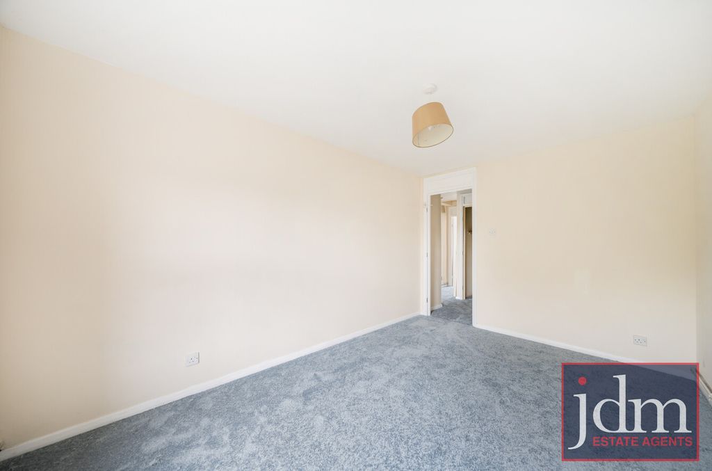 Property photo 2 of 11 850847d1-4F74-437...