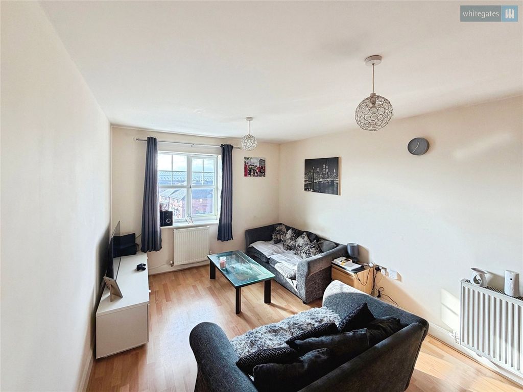 Property photo 3 of 12 Picture No. 24