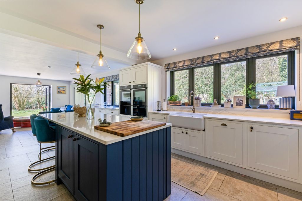 Property photo 3 of 11 Picture No. 05