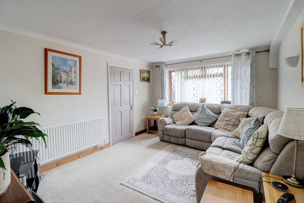 Property photo 3 of 12 Picture No. 03