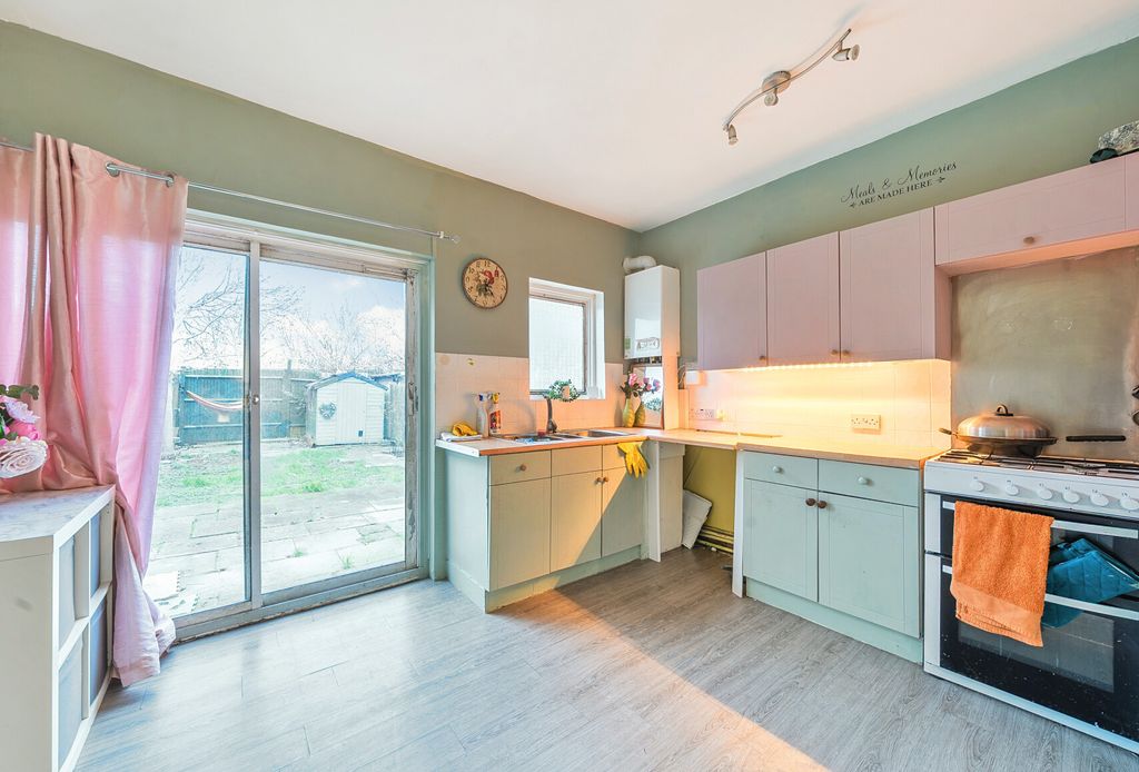 Property photo 3 of 9 1-697c961c521Cf-1...