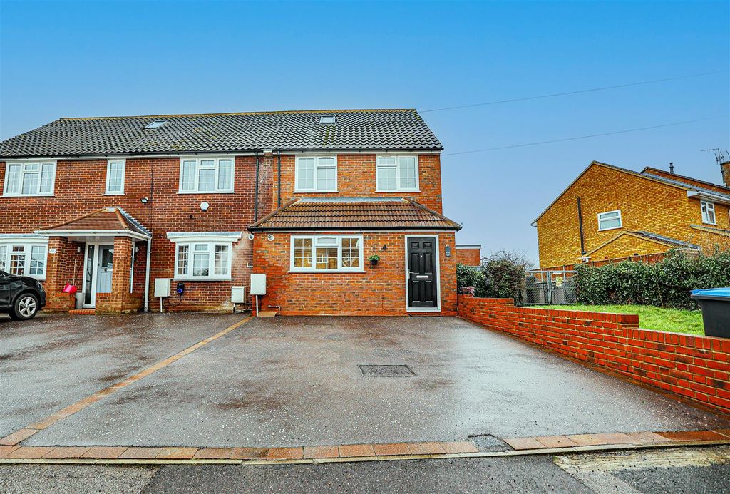 Property photo 1 of 21 980A3426-1.Jpg