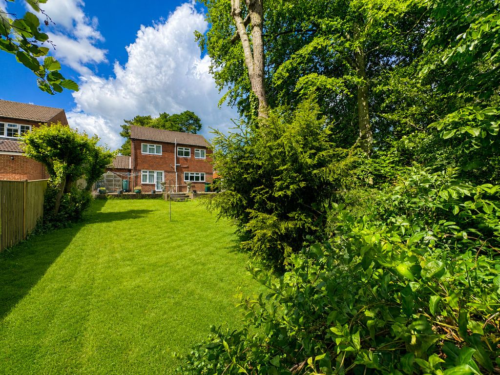 Property photo 3 of 11