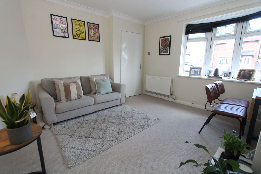 Property photo 3 of 23