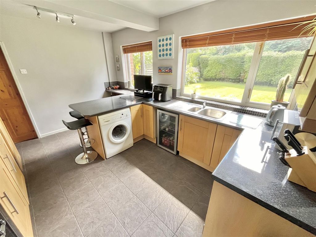 Property photo 2 of 36 Image 2