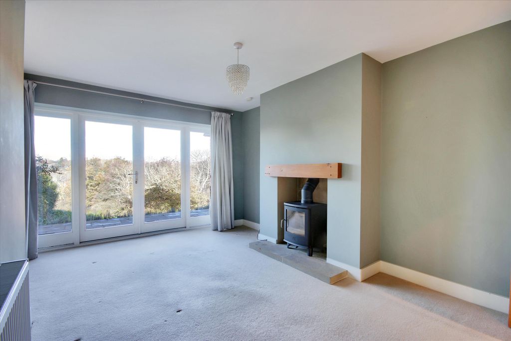 Property photo 3 of 23 Image