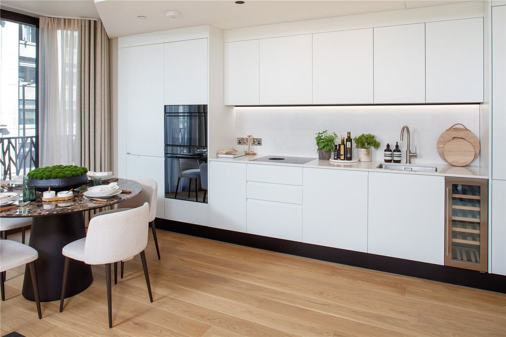 Property photo 3 of 6 Kitchen Area