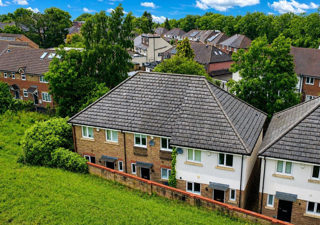 Property photo 1 of 20 1.Png