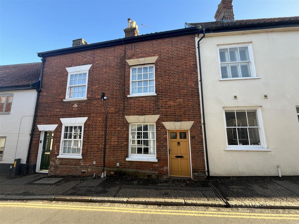 Property photo 1 of 10