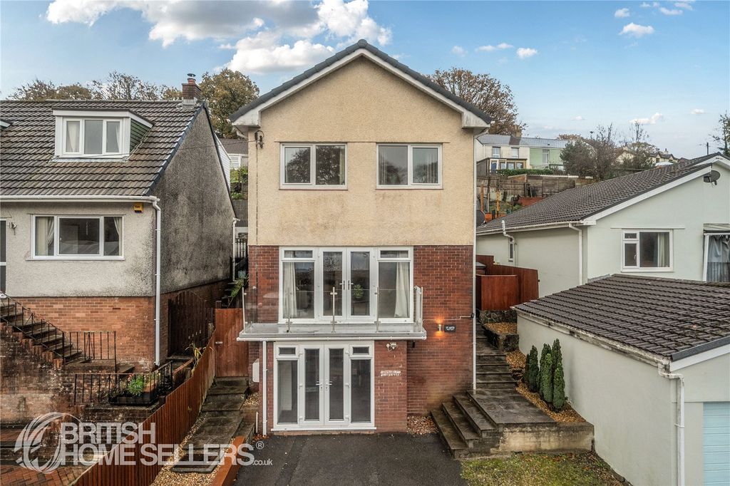 Property photo 1 of 24 Picture No. 38