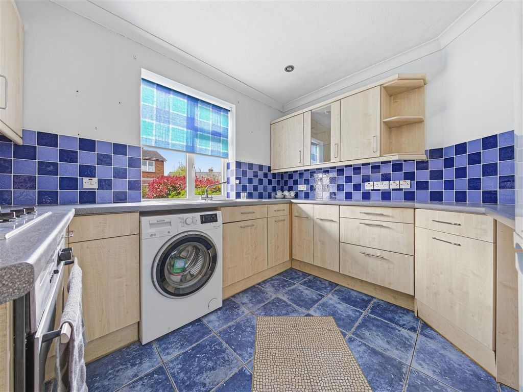 Property photo 2 of 17 Img_20260325_121756_390.Jpg