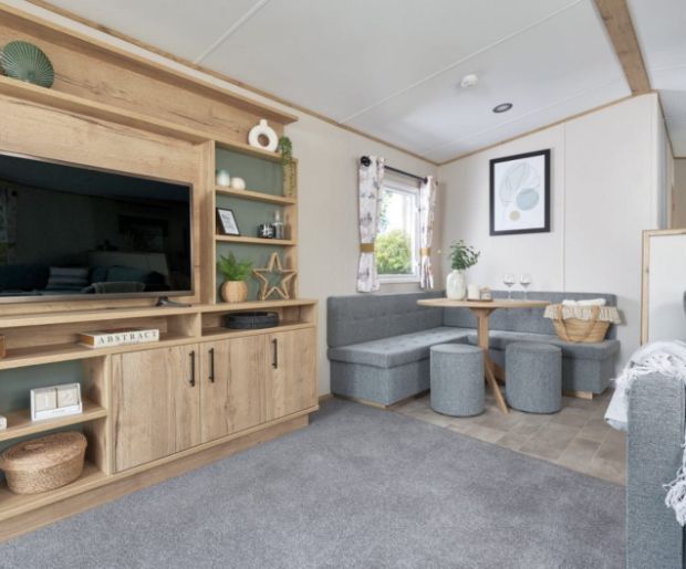 Property photo 1 of 11 3