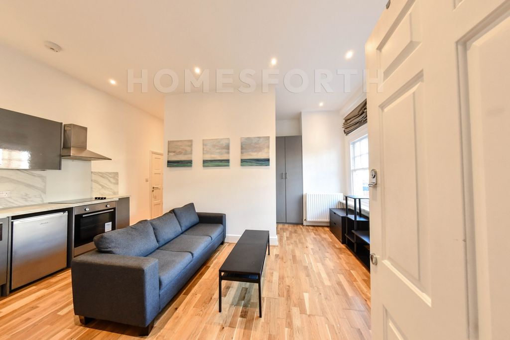 Property photo 3 of 12 Photo 1