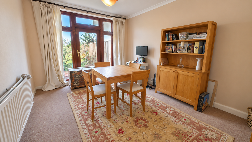 Property photo 3 of 19 Dining Room