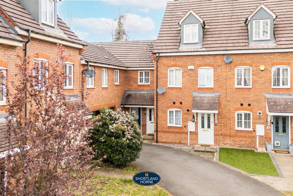 Property photo 1 of 15 Front