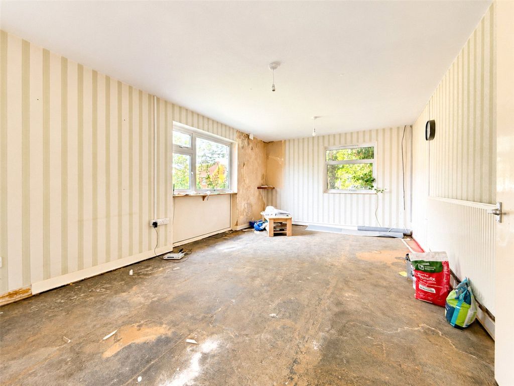 Property photo 2 of 7 Picture No. 04